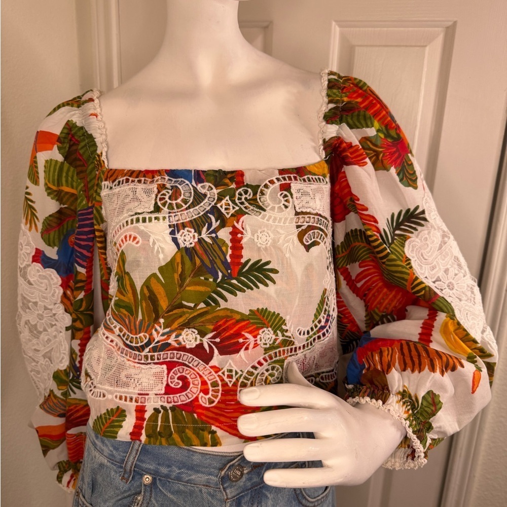 Farm Rio Boohoo Forest Birds Crop Blouse Top Embroideries Size Medium - Picture 3 of 14